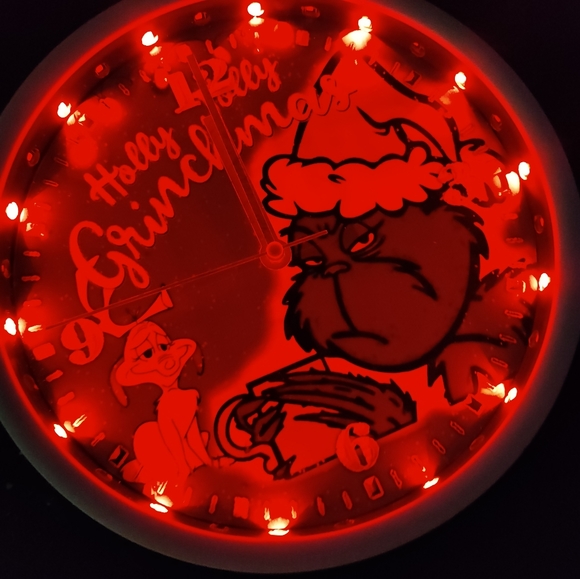 Grinch led lights clock personalized - Picture 3 of 8